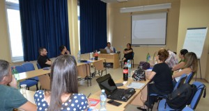 Mreža besplatne pravne pomoći CHRIS za Rome-seminar u Nišu