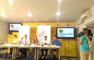 Slobodni izbori kroz slobodu okupljanja