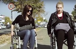 U Nišu “Rijaliti u invalidskim kolicima” pokrenuo diskusiju