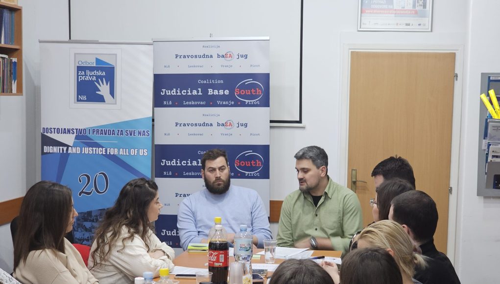 Pravosuđe protiv medija