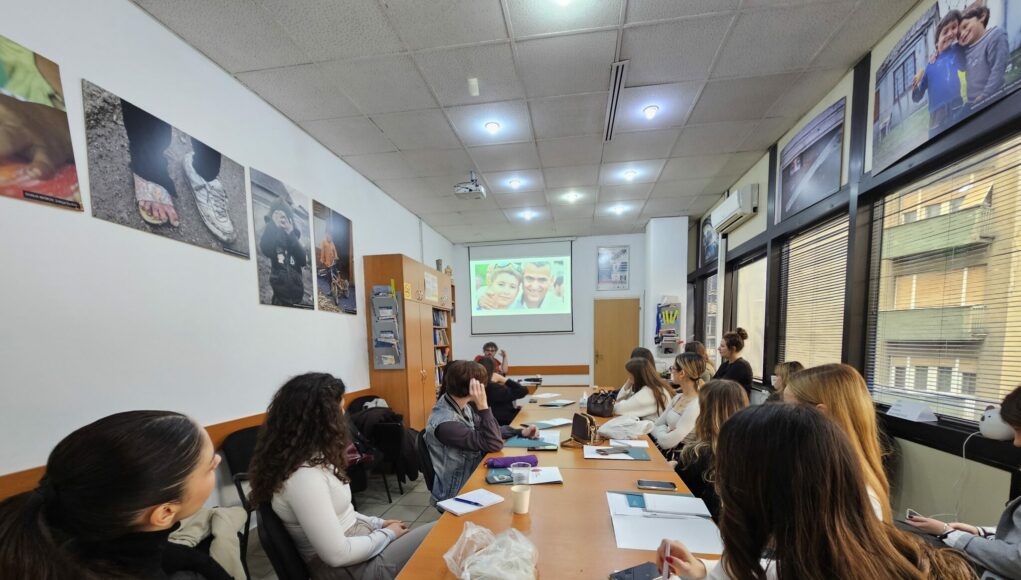 Trening za mlade fekt-čekere