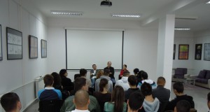 Javna debata o pravima mladih osoba sa invaliditetom